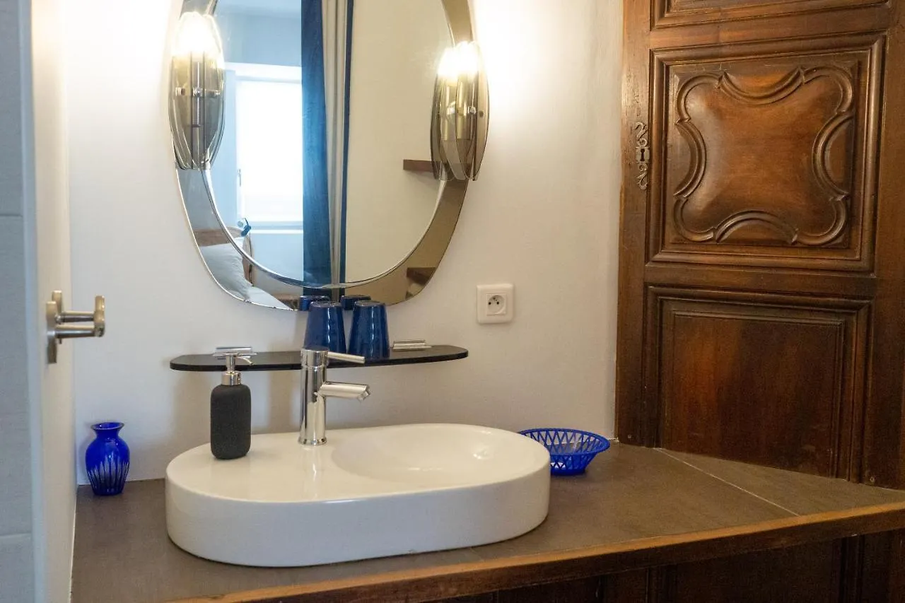 Apartamento La Madeleine Arlés 0*,  Francia
