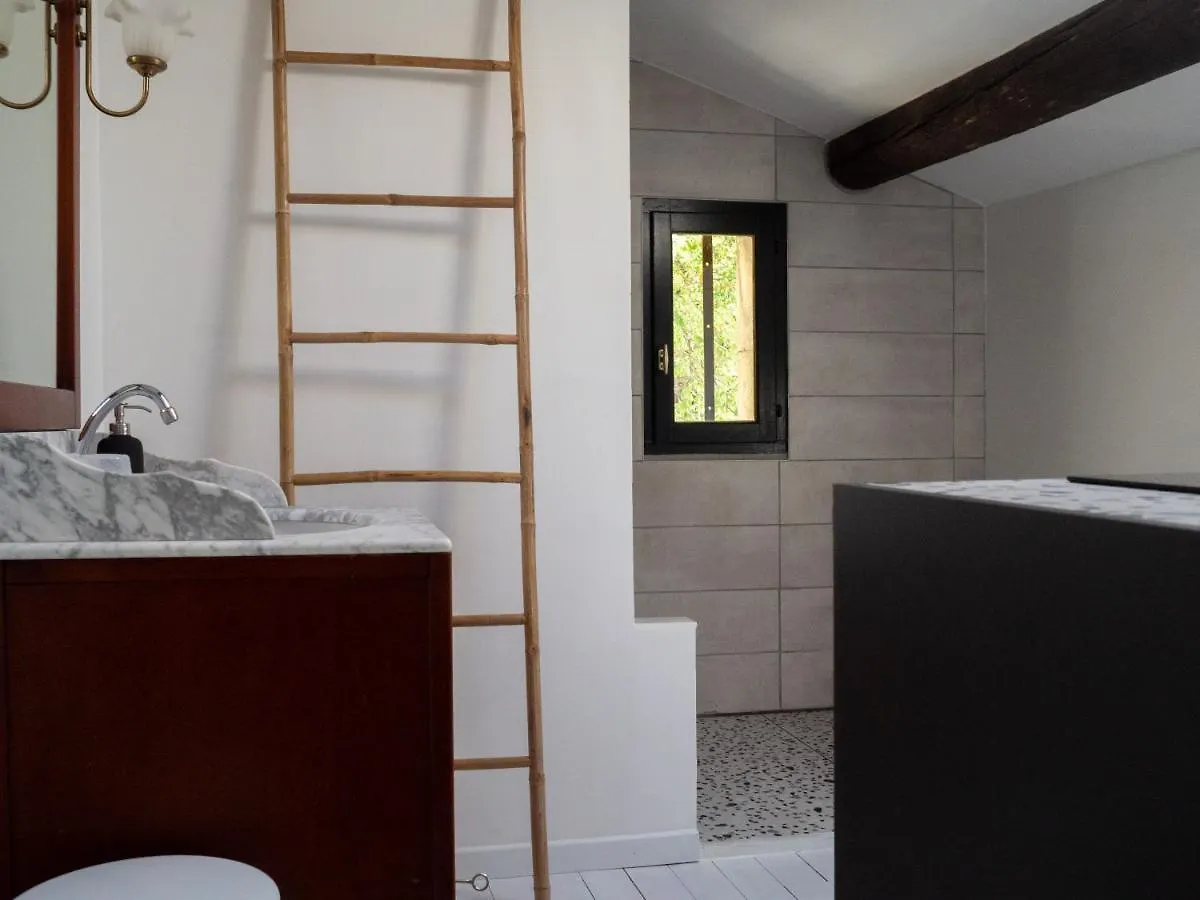Apartamento La Madeleine Arlés Francia