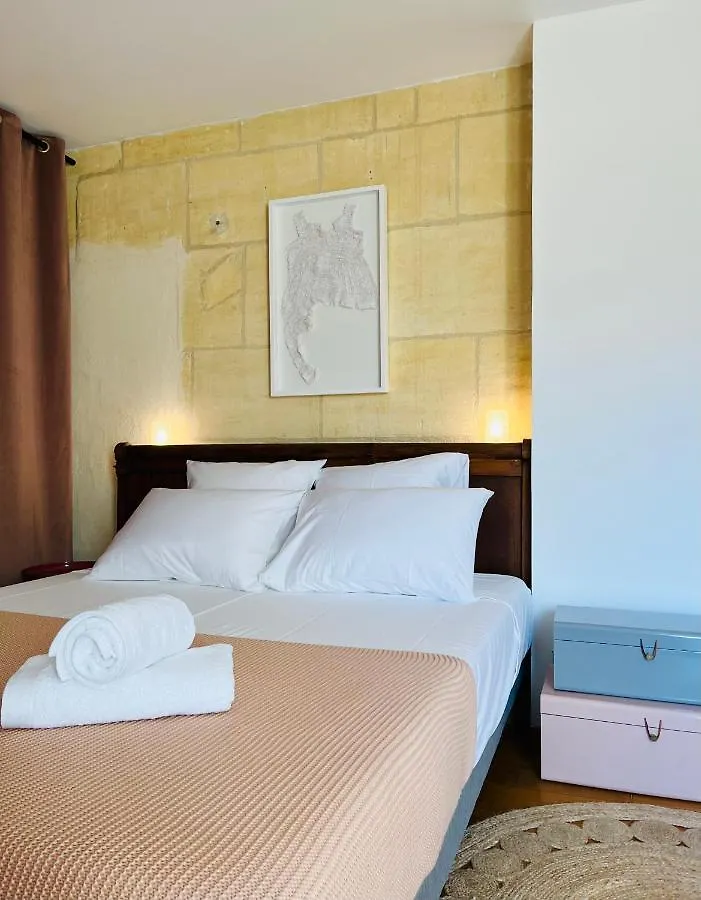 La Madeleine Arles Apartment