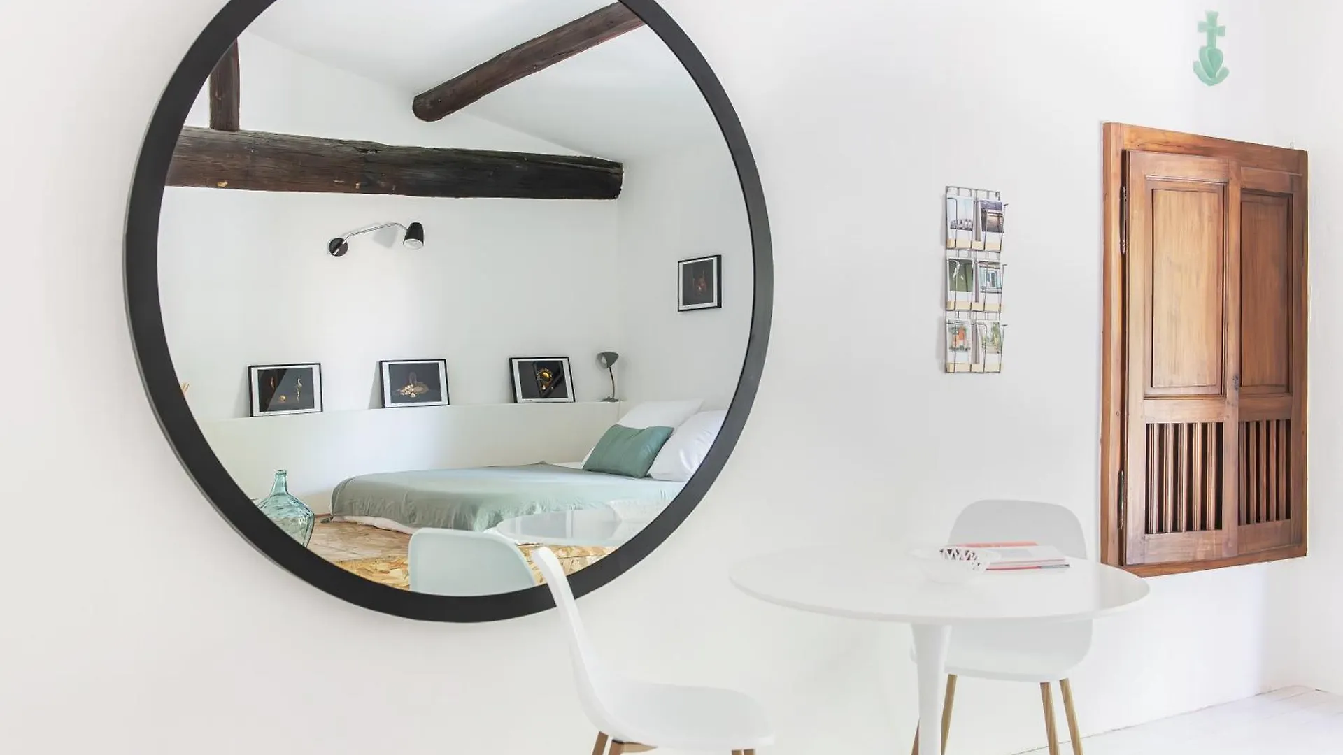 La Madeleine Arles Apartment 0*,  France