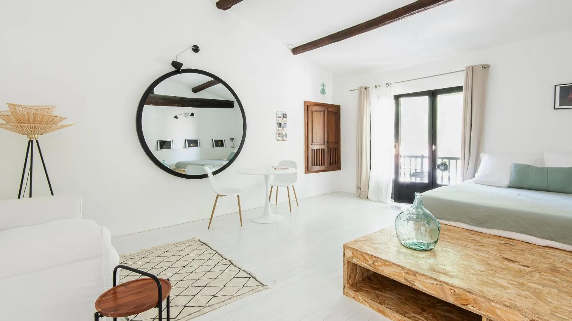 La Madeleine Arles Apartment France
